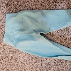 Used good condition. Beyond Yoga leggings